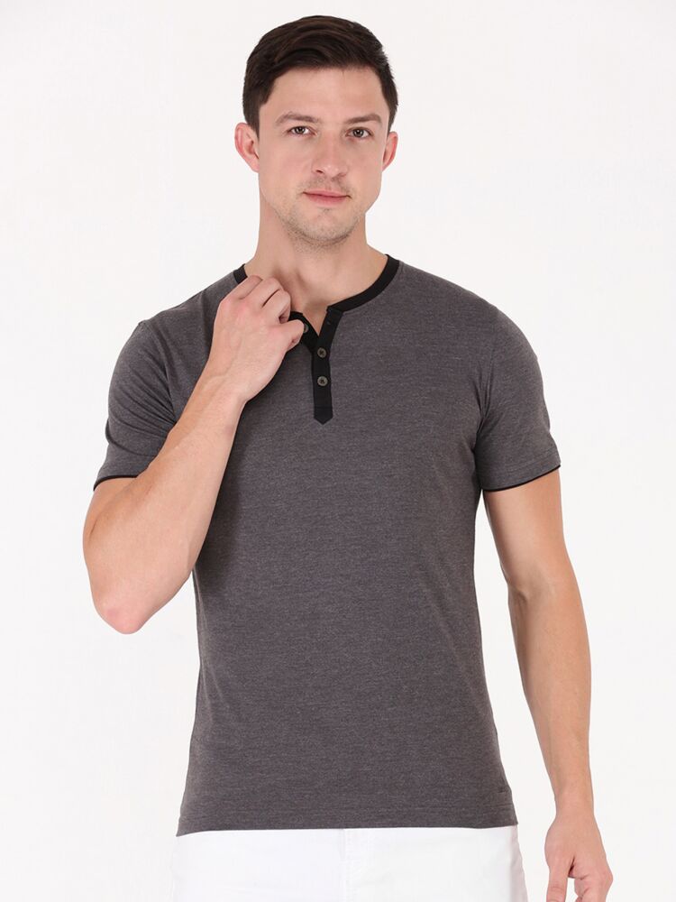 Macroman M-Series Men’s Smartz Basics Contrast Henley T-Shirt in Cotton Rich Single Jersey Fabric, Half Sleeve Style