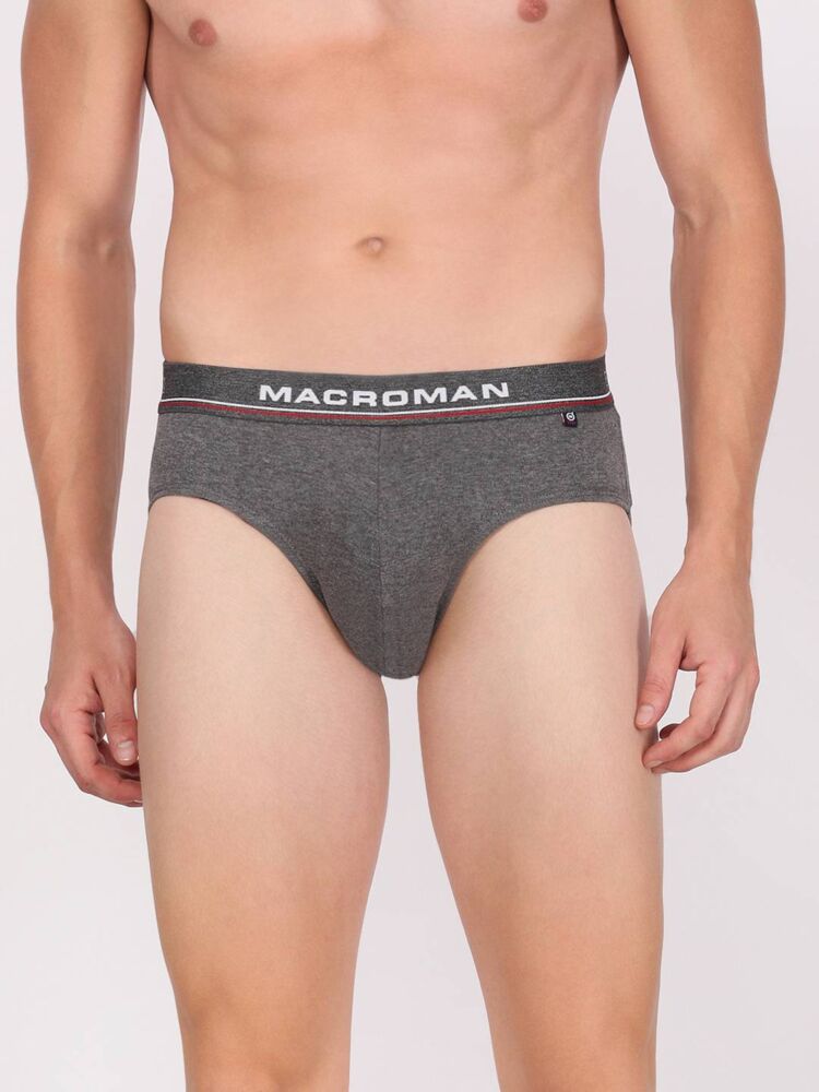 Men's Briefs in Compact Cotton Fabric Double Layered Flat Pouch Classic Fit with Maximum Coverage
